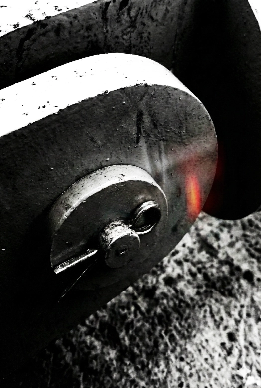 a close view of a steel detail